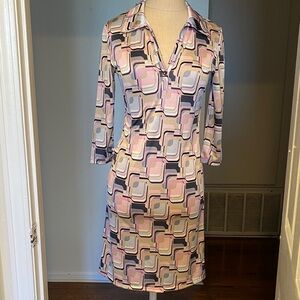 Chic Geometric Midi Dress in Pink and Black